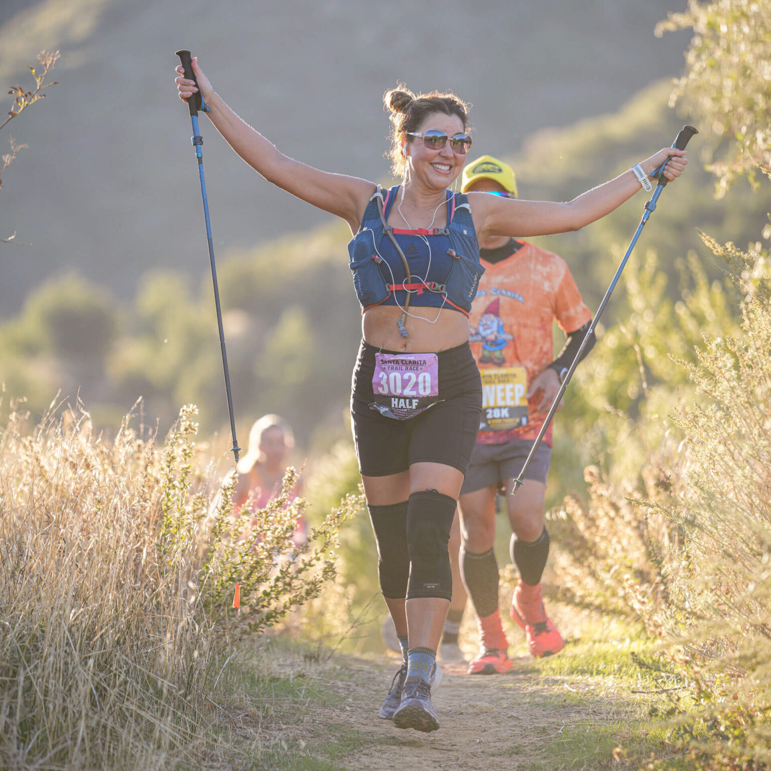 Santa Clarita Trail Race runner